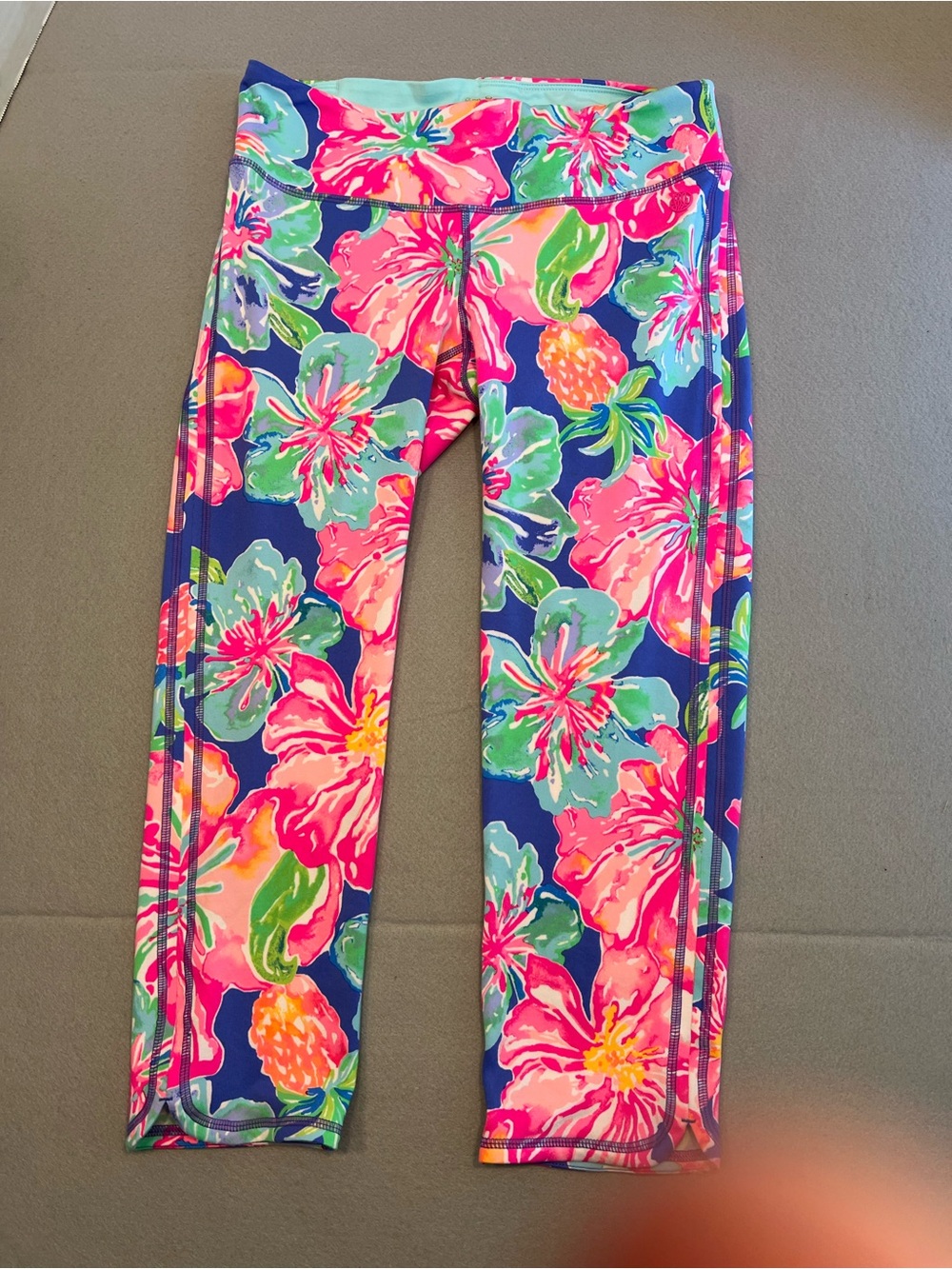 Lilly Pulitzer Jungle Utopia Luxletic Weekend Cropped Legging Size Medium EUC